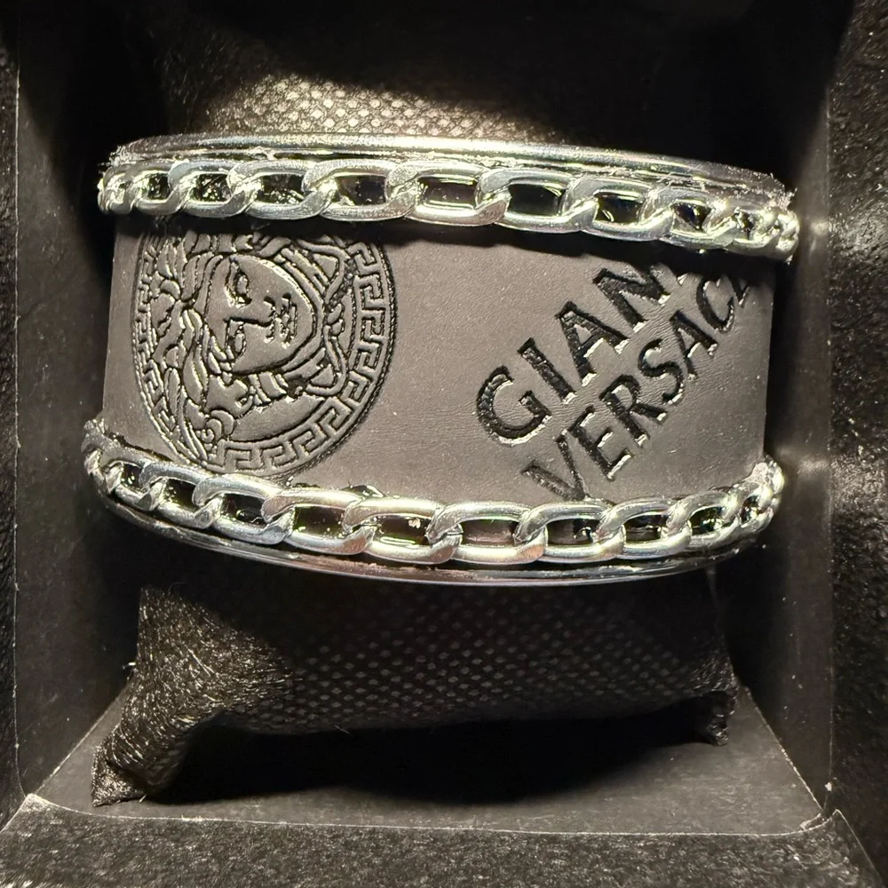 GIANNI VERSACE Black Leather Chain Cuff Bracelet - Picture 1 of 3